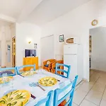 1 Bedroom Beautiful Apartment In Royan Lejlighed *