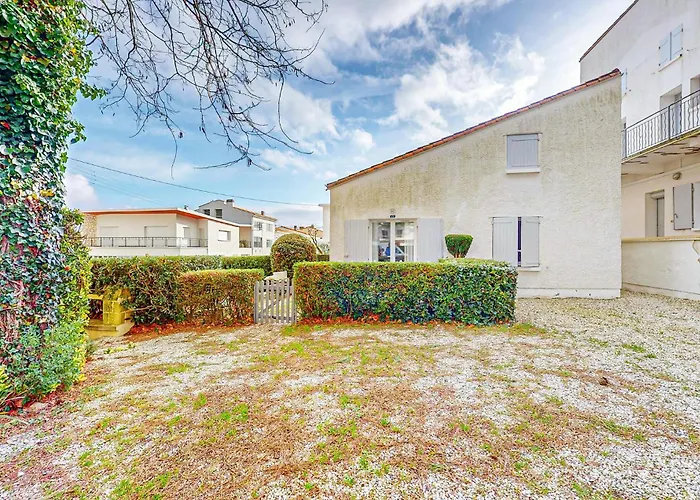 Apartamento 1 Bedroom Amazing In Royan